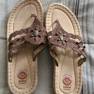 Earth spirit 10 flip flops